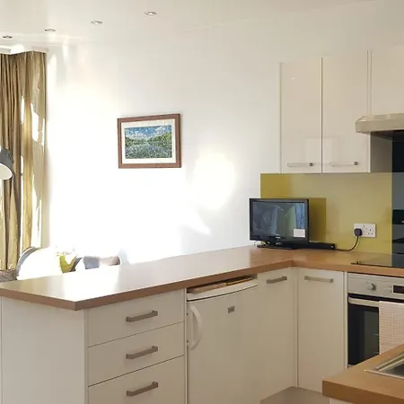 Marina Boathouse, Windermere Lets Bowness-on-Windermere