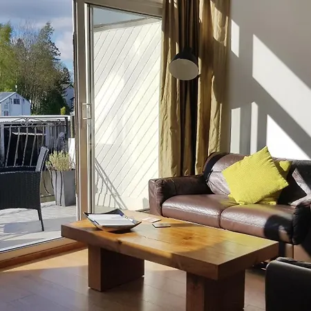 Marina Boathouse, Windermere Lets Daire