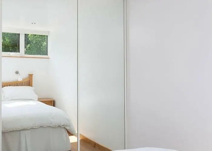 Marina Boathouse, Windermere Lets Apartamento