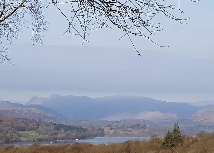 Marina Boathouse, Windermere Lets Bowness-on-Windermere