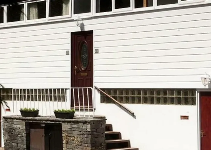 Marina Boathouse, Windermere Lets Apartamento *